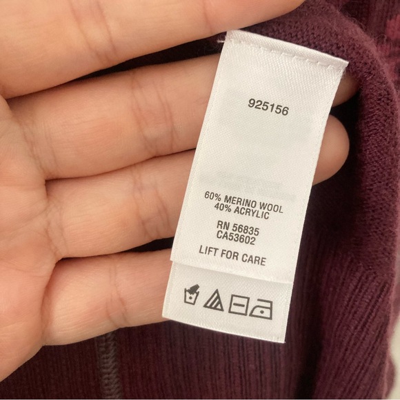 Cabela’s size Small Merino Acrylic Purple Fair Isle Full Zip Up Cardigan - Picture 8 of 11